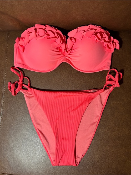 Victoria's Secret Other - Victoria's Secret Coral Pink Ruffle Bandeau Bikini Set 34C Top Med Bottoms